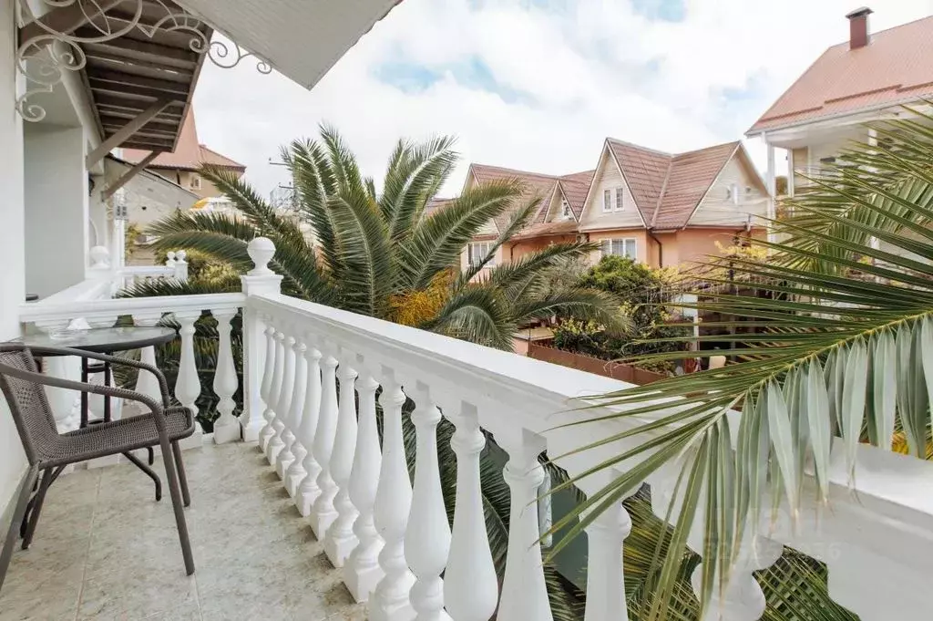 Комната Краснодарский край, Сочи Адлер жилрайон, ул. Лазурная, 20 - Фото 1