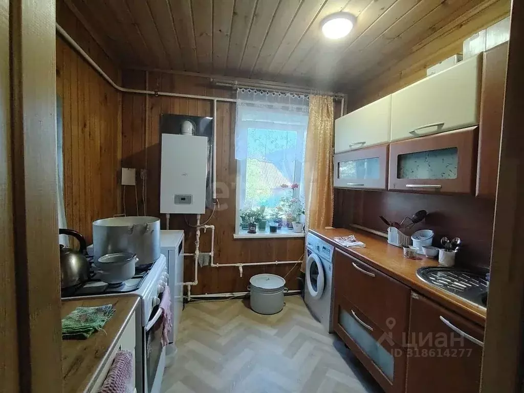 Дом в Башкортостан, Стерлитамакский район, Куганакский сельсовет, с. ... - Фото 1