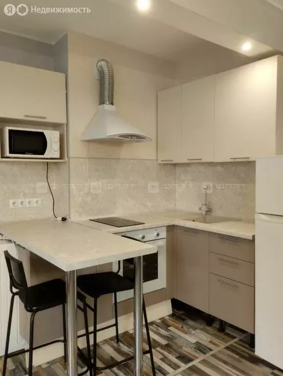 Квартира-студия: Казань, улица Рауиса Гареева, 109 (25 м) - Фото 1
