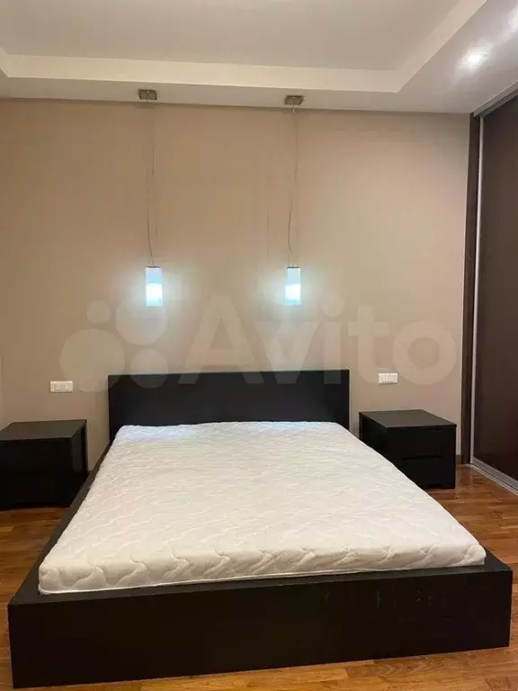 3-к. квартира, 100 м, 2/7 эт. - Фото 0