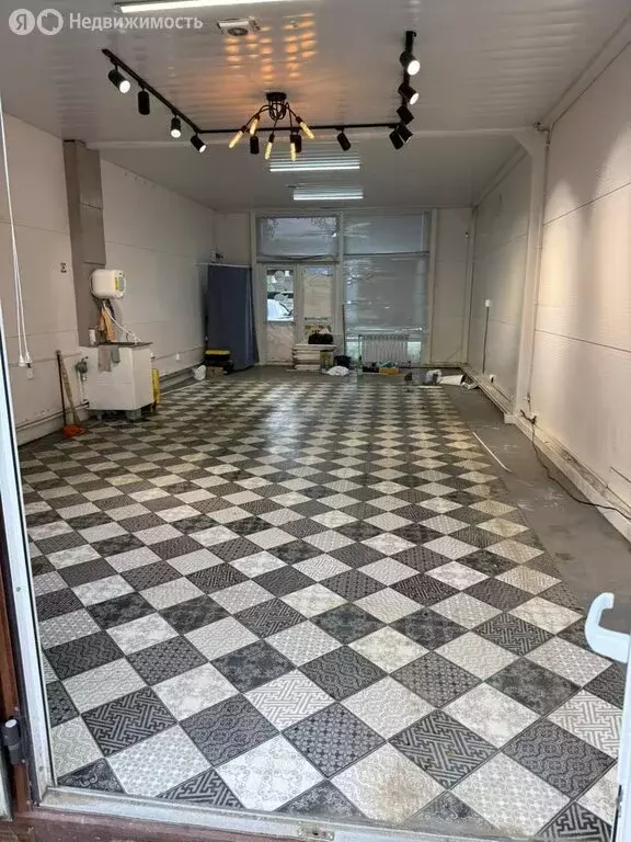 Торговая площадь (50 м) - Фото 2