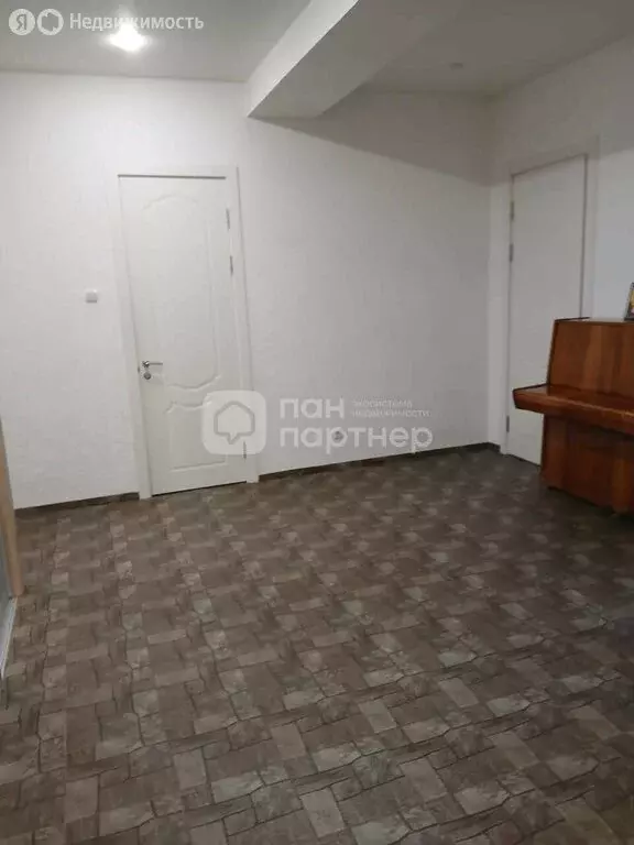 2-комнатная квартира: Санкт-Петербург, Наличная улица, 26к1 (106.3 м) - Фото 2