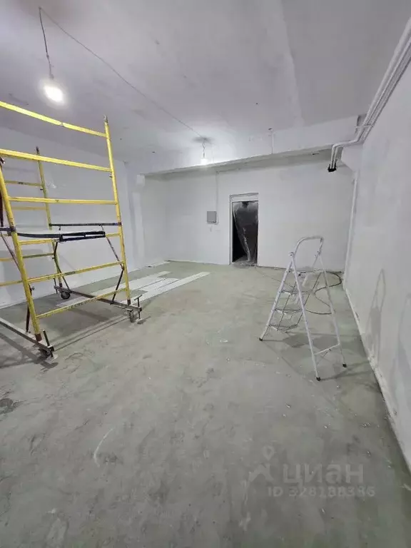 Помещение свободного назначения в Красноярский край, Красноярск ул. 26 ... - Фото 2