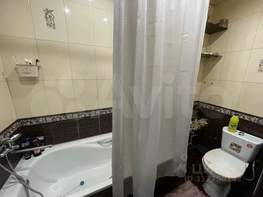 3-к кв. Дагестан, Махачкала ул. Ирчи Казака (80.0 м) - Фото 1