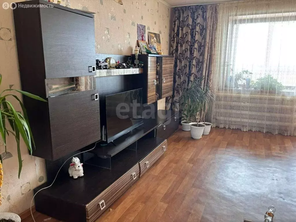 3-комнатная квартира: Елабуга, Пролетарская улица, 52 (61.5 м) - Фото 0