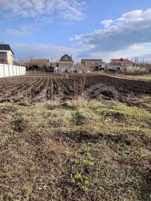 Участок в Воронежская область, с. Новая Усмань ул. Октябрьская (6.0 ... - Фото 1