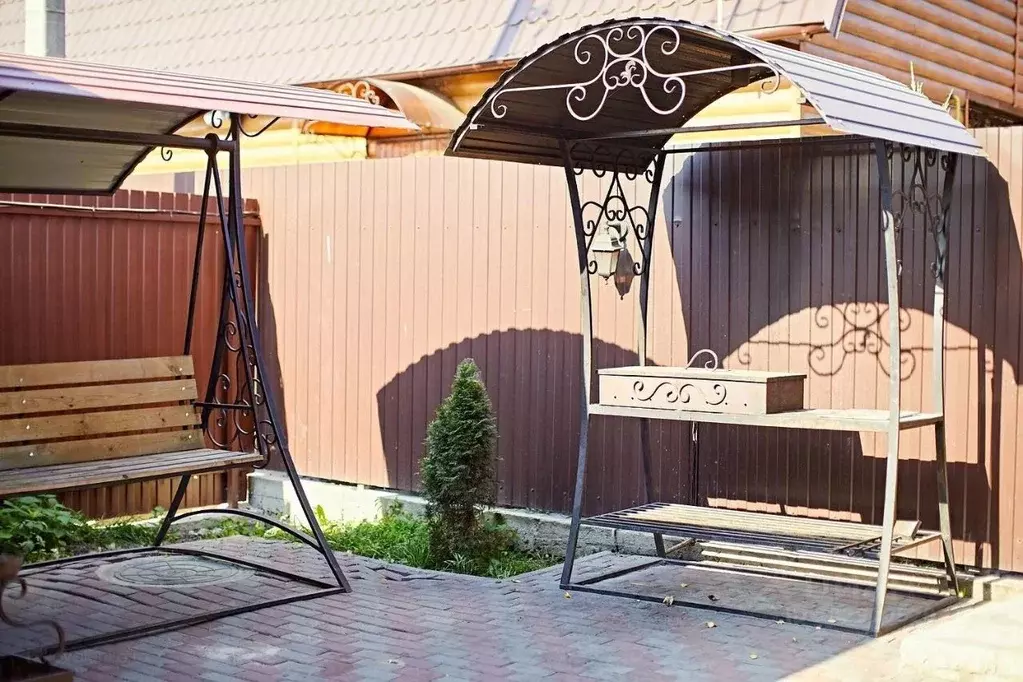 Дом в Брянская область, Брянск Литейная ул. (150 м) - Фото 1