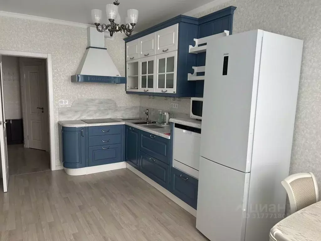 1-к кв. Белгородская область, Белгород ул. Есенина, 9к3 (43.0 м) - Фото 0