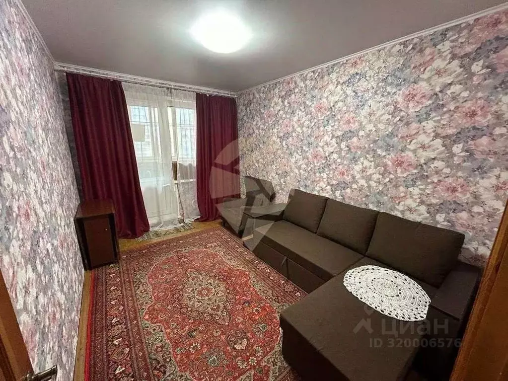 3-к кв. Белгородская область, Старый Оскол Юбилейный мкр, 7 (63.0 м) - Фото 0