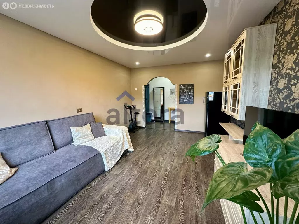 3-комнатная квартира: Казань, улица Латышских Стрелков, 41 (67 м) - Фото 1