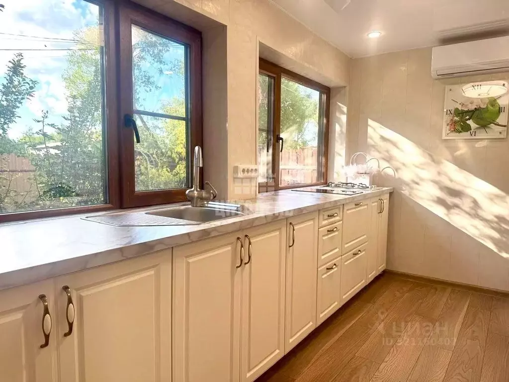 Дом в Воронежская область, Воронеж ул. Казакова (55 м) - Фото 2