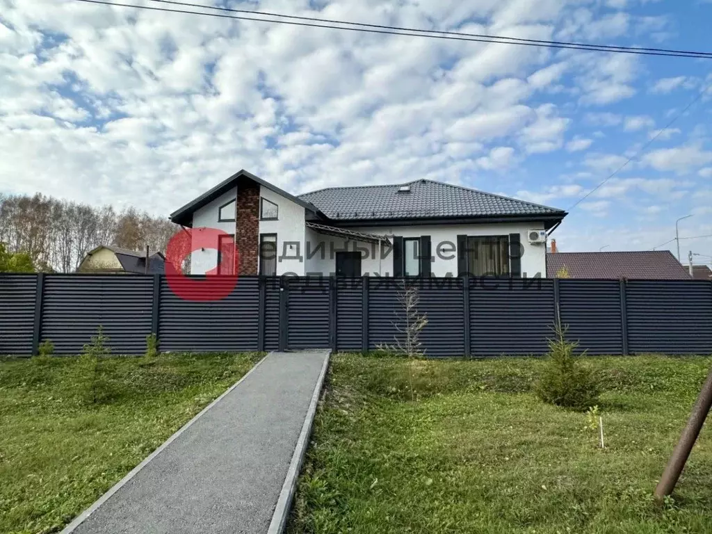 Дом в Тюменская область, Тюмень  (190 м) - Фото 1