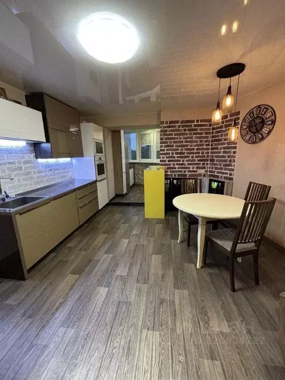 3-к кв. Самарская область, Тольятти ул. 40 лет Победы, 5А (84.8 м) - Фото 1