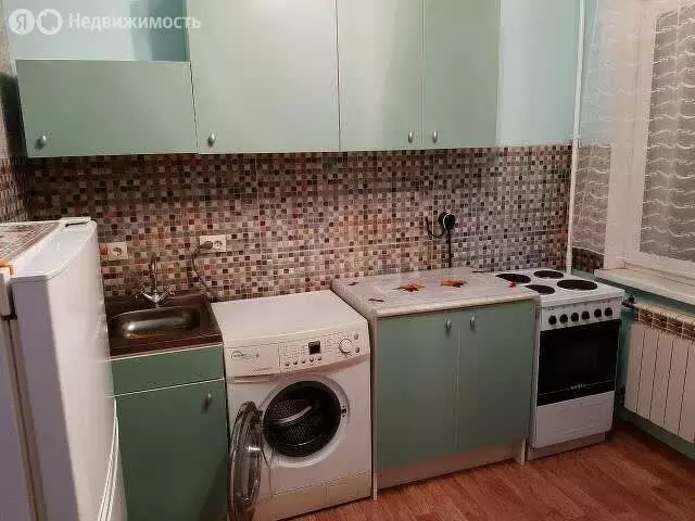 1-комнатная квартира: Якутск, улица Феликса Кона, 1А (31.5 м) - Фото 0
