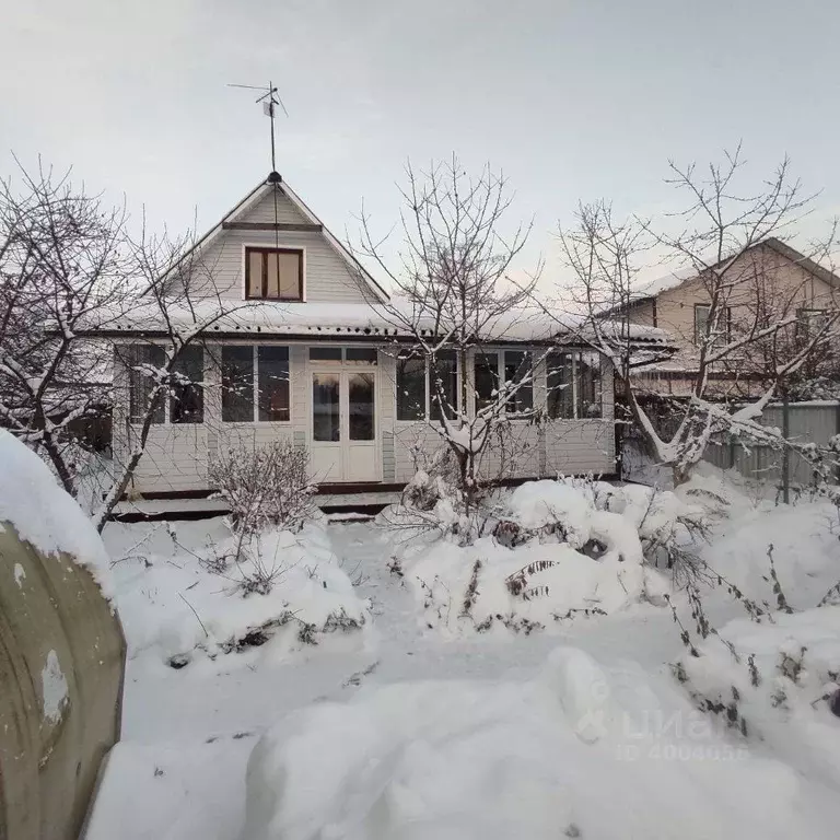 дом в ленинградская область, гатчина амурский пер, 12 (207 м) - Фото 0
