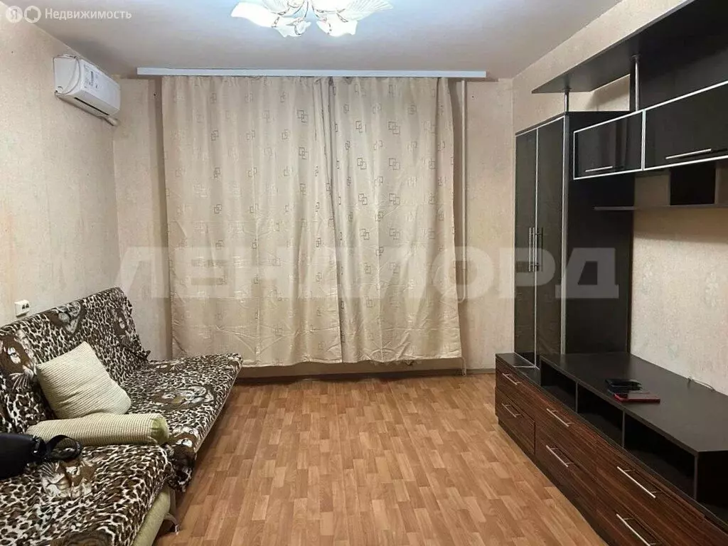 3-комнатная квартира: Ростов-на-Дону, Таганрогская улица, 143/6 (70 м) - Фото 1