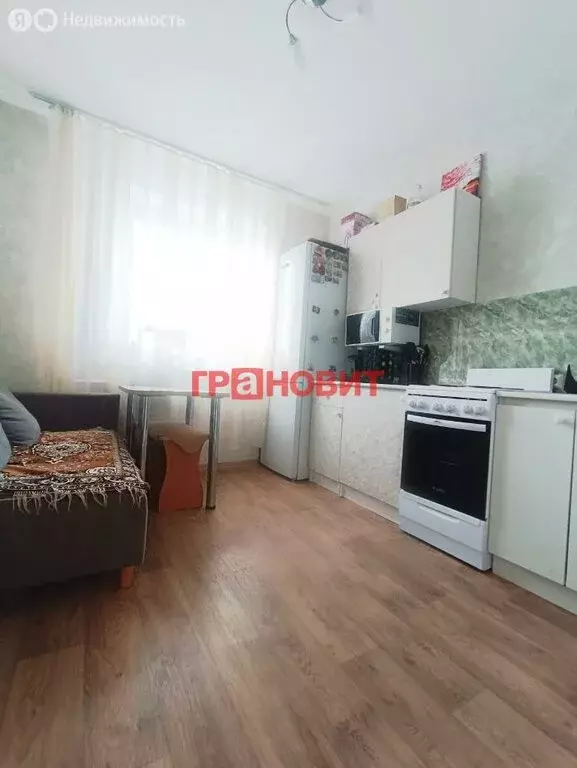 1-комнатная квартира: Новосибирский район, рабочий посёлок Краснообск, ... - Фото 2