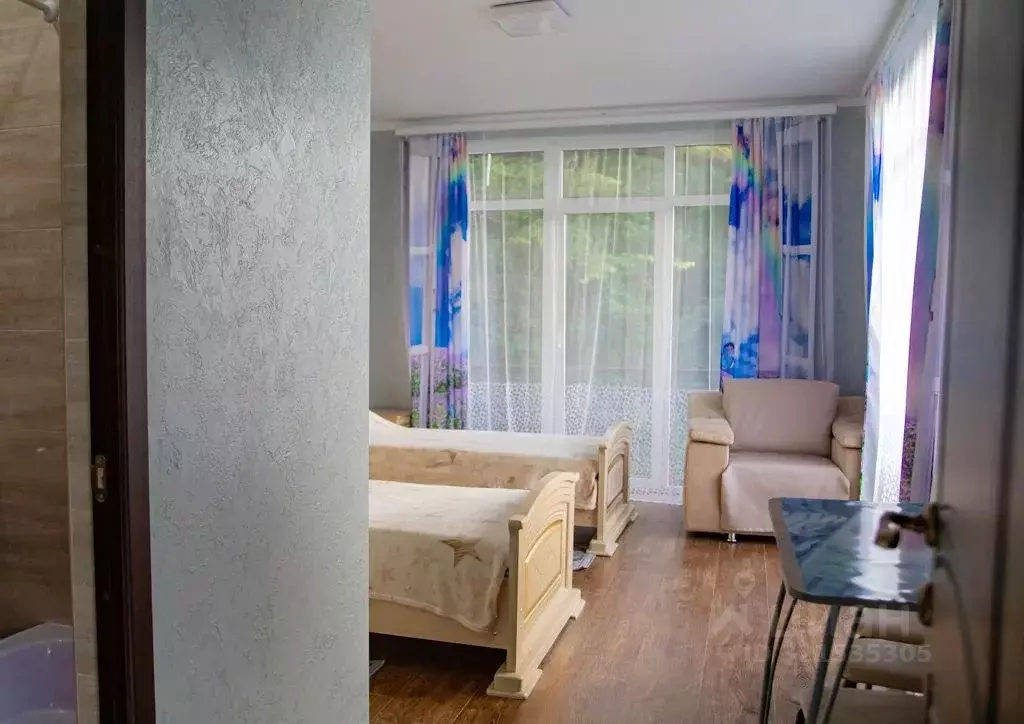 Комната Краснодарский край, Сочи Сочинское ш., 1/7А - Фото 1