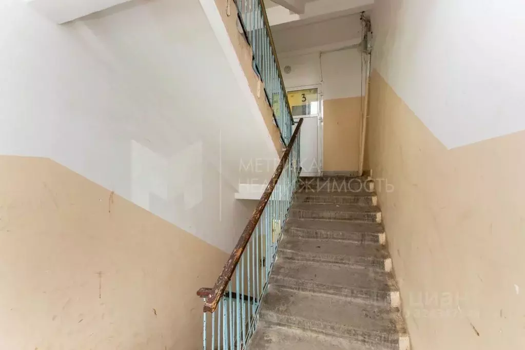 Студия Тюменская область, Тюмень Фабричная ул., 22 (17.0 м) - Фото 1