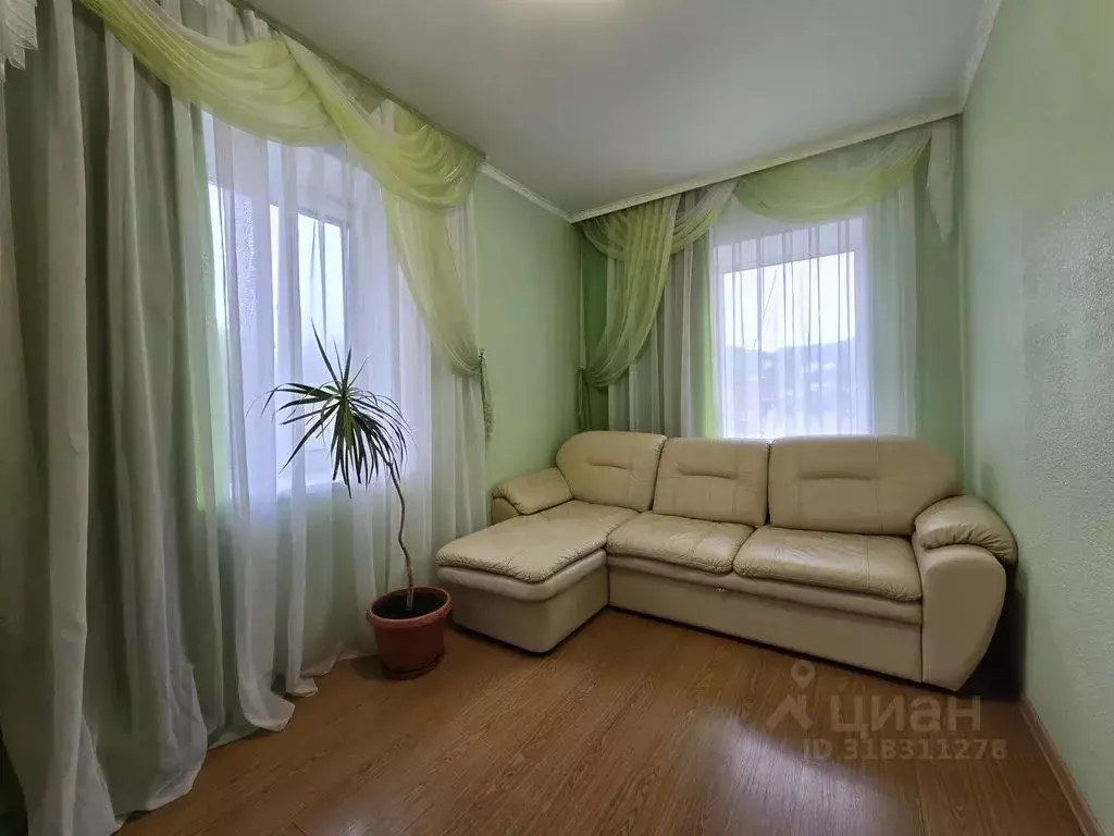 2-к кв. Приморский край, Находка Ореховая ул., 5 (41.0 м) - Фото 0
