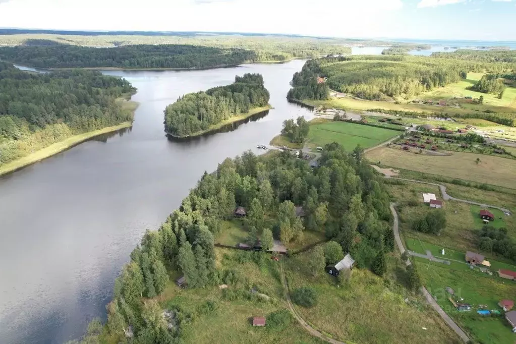 Дом в Карелия, Лахденпохский муниципальный округ, 0010142 кв-л  (120 ... - Фото 1