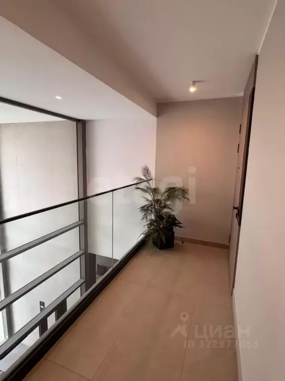 2-к кв. Свердловская область, Екатеринбург ул. Шаумяна, 28 (73.5 м) - Фото 2