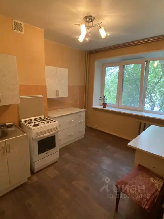 2-к кв. Саратовская область, Саратов Бульварная ул., 12 (46.0 м) - Фото 0