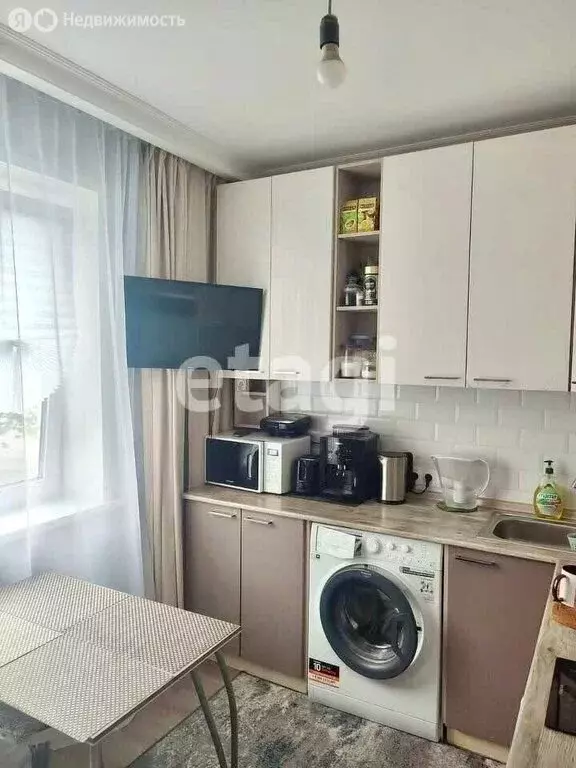 1-комнатная квартира: Тольятти, улица Толстого, 10 (37.5 м) - Фото 0
