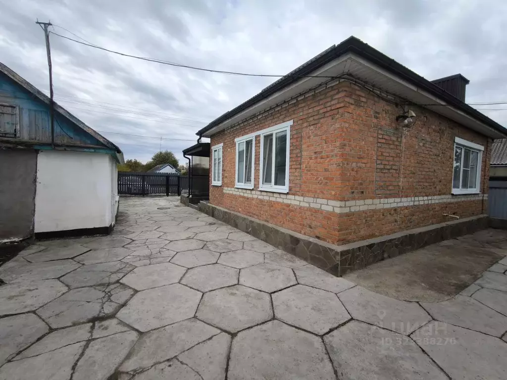 Дом в Краснодарский край, Павловская ст-ца ул. Степная (71 м) - Фото 2