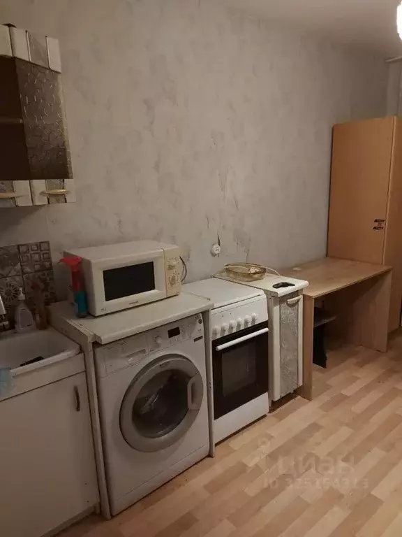 Студия Красноярский край, Красноярск ул. Гастелло, 27 (14.0 м) - Фото 1