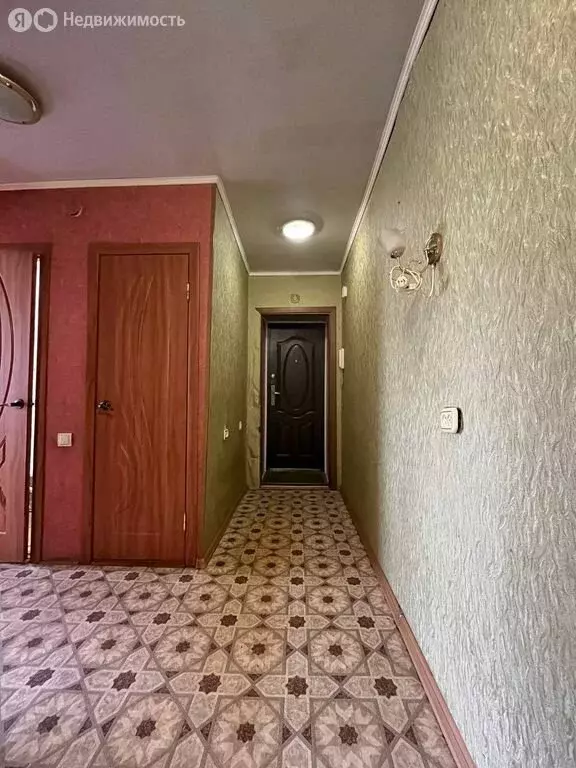 3-комнатная квартира: Оренбург, проспект Победы, 150 (55.9 м) - Фото 1