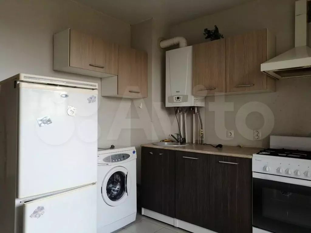 1-к. квартира, 42 м, 3/5 эт. - Фото 0