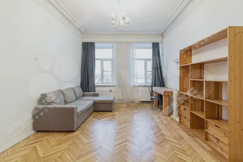 Комната 21,5 м в 4-к., 6/6 эт. - Фото 0