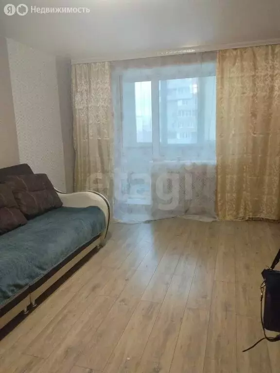1-комнатная квартира: Омск, улица Завертяева, 21 (37 м) - Фото 1