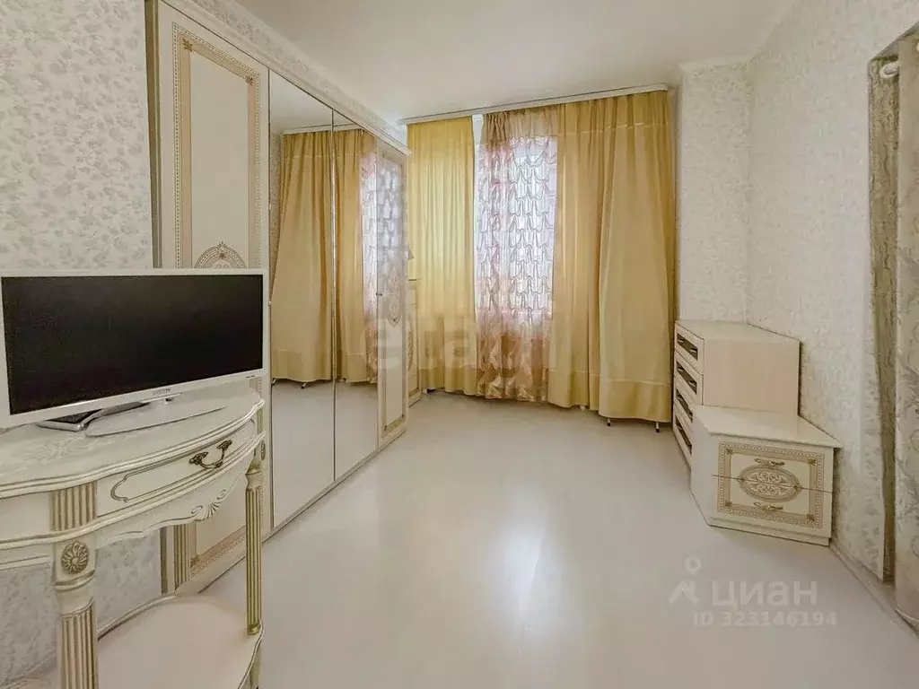 1-к кв. Псковская область, Псков ул. Рокоссовского, 42А (41.9 м) - Фото 1