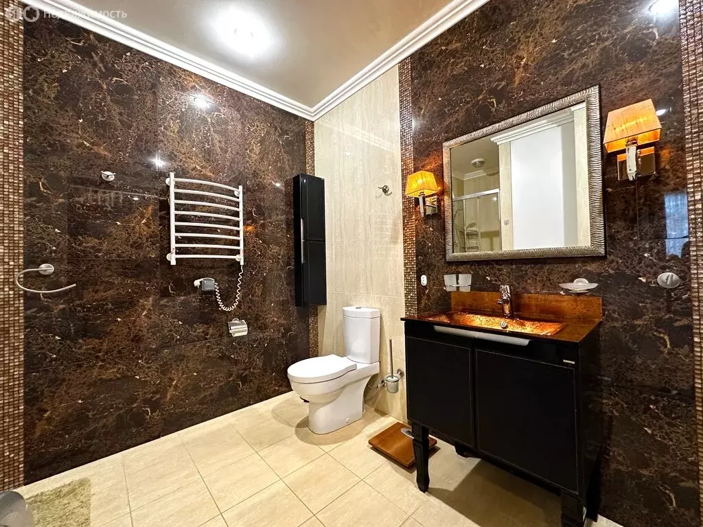 1-комнатная квартира: Алушта, улица Ленина, 10 (49 м) - Фото 1