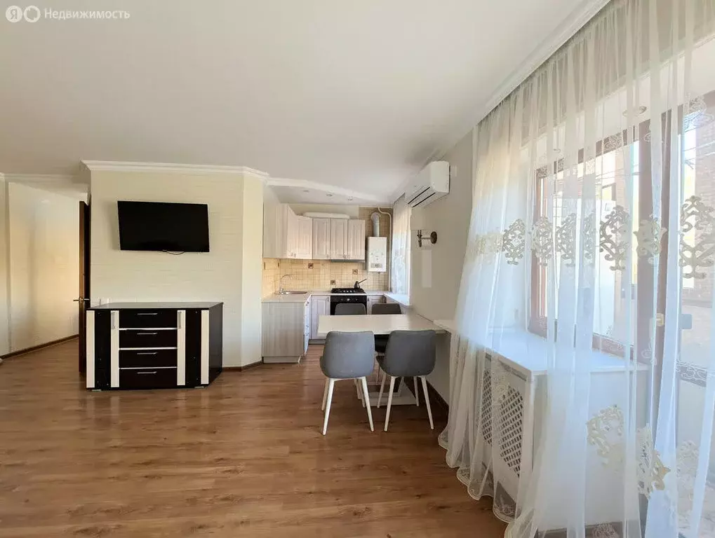 2-комнатная квартира: Славянск-на-Кубани, улица Ковтюха, 25 (45.8 м) - Фото 2