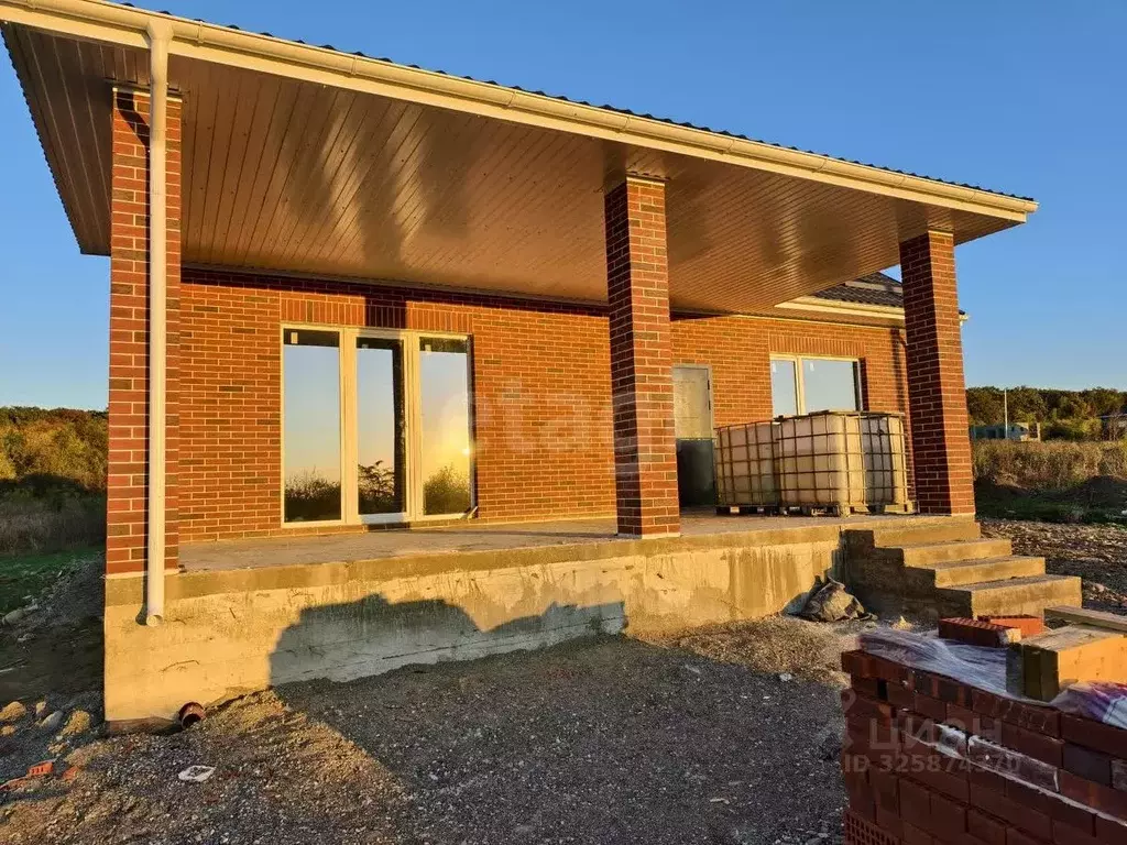 Дом в Адыгея, Майкоп Славянская ул. (80 м) - Фото 1