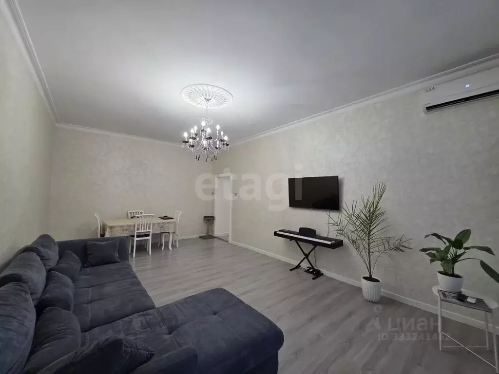 3-к кв. Дагестан, Махачкала ул. Гайдара Гаджиева, 10 (102.0 м) - Фото 1
