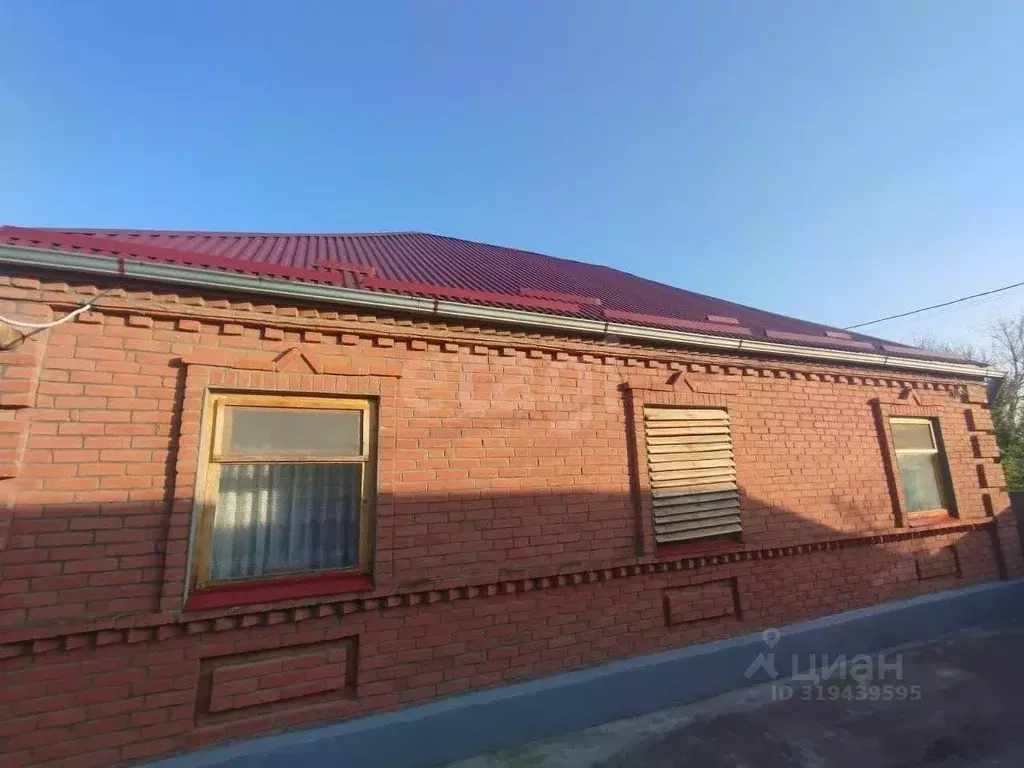 Дом в Адыгея, Майкоп городской округ, Ханская ст-ца ул. Кузнечная (90 ... - Фото 1
