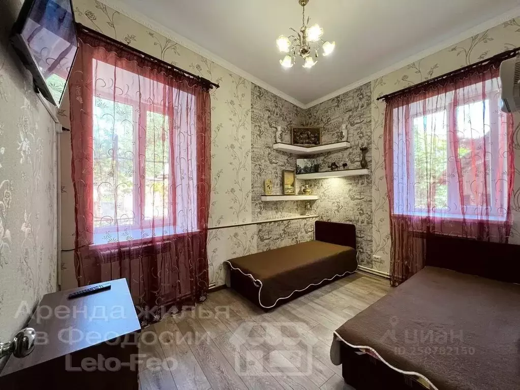 Дом в Крым, Феодосия ул. Греческая (55 м) - Фото 1