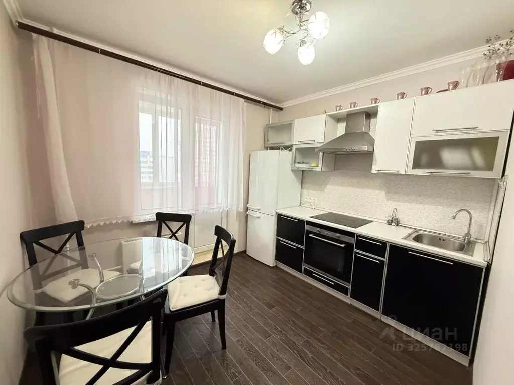 2-к кв. Самарская область, Тольятти 20-й кв-л, бул. Рябиновый, 2А ... - Фото 1