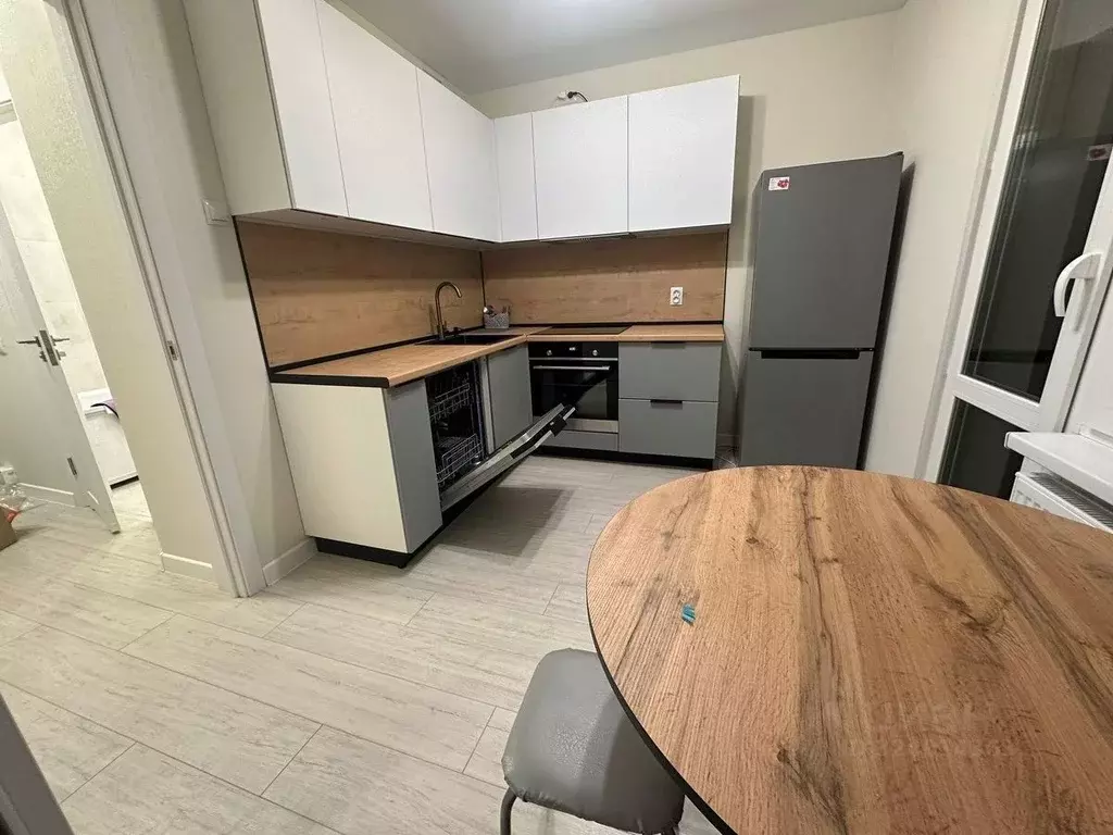 1-к кв. Татарстан, Казань ул. Александра Курынова, 5к2 (29.0 м) - Фото 1