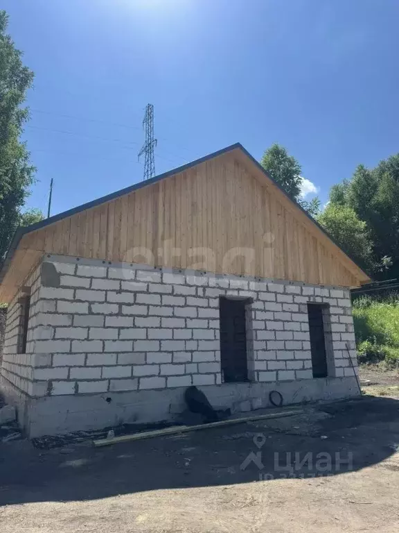 Дом в Алтай, Горно-Алтайск ул. Газпрома, 121 (70 м) - Фото 1