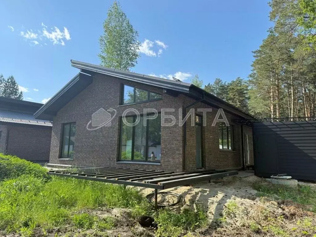 Дом в Тюменская область, Тюменский муниципальный округ, с. Перевалово ... - Фото 1