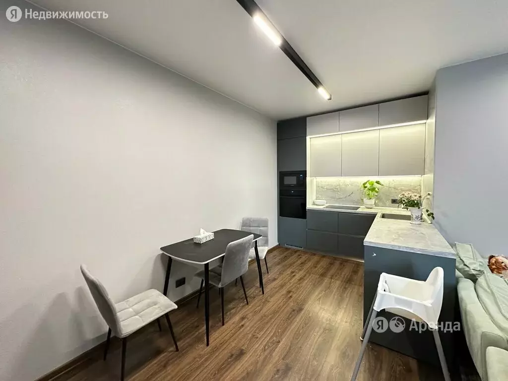 3-комнатная квартира: Санкт-Петербург, Торфяная дорога, 15к1 (86 м) - Фото 1