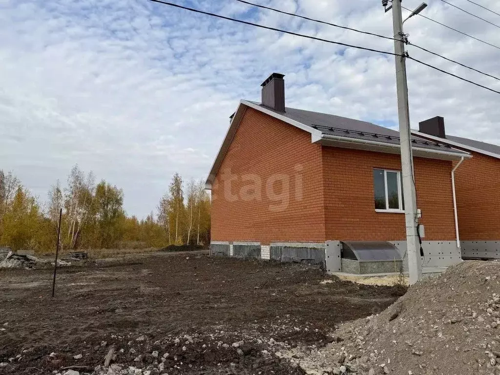 Дом в Ульяновская область, Ульяновск Север жилрайон,  (180 м) - Фото 1