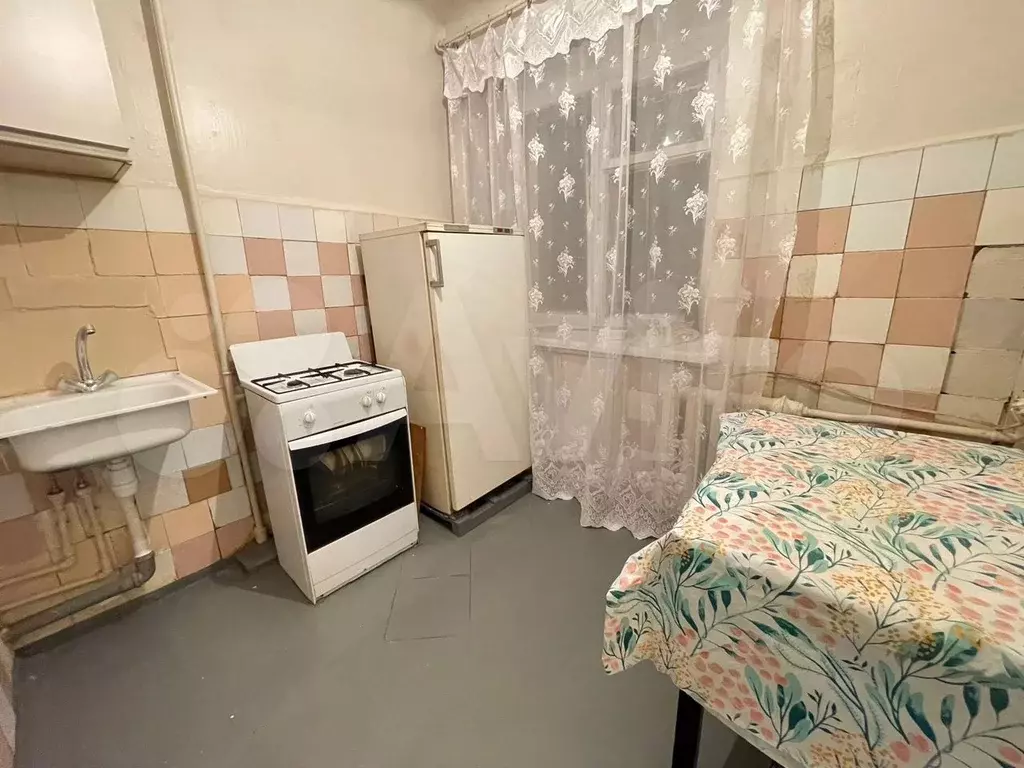 1-к. квартира, 32 м, 4/5 эт. - Фото 1