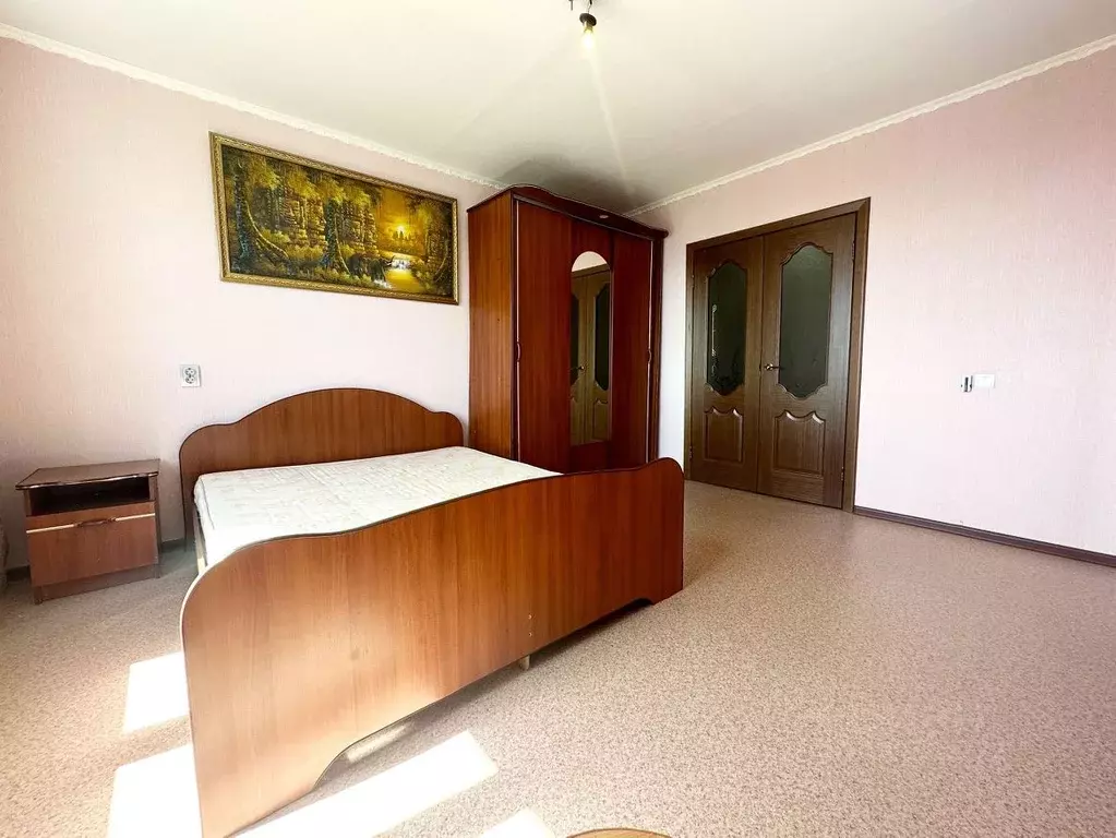 3-к кв. Пензенская область, Пенза Российская ул., 31 (67.0 м) - Фото 1