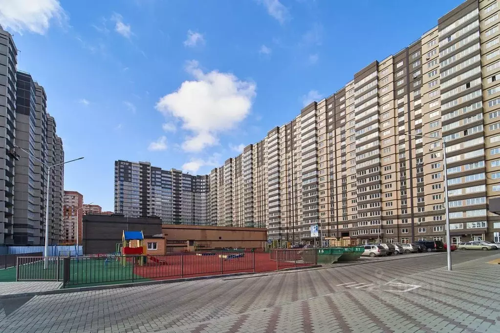 1-к кв. Краснодарский край, Краснодар Стахановская ул., 1/5 (46.0 м) - Фото 1